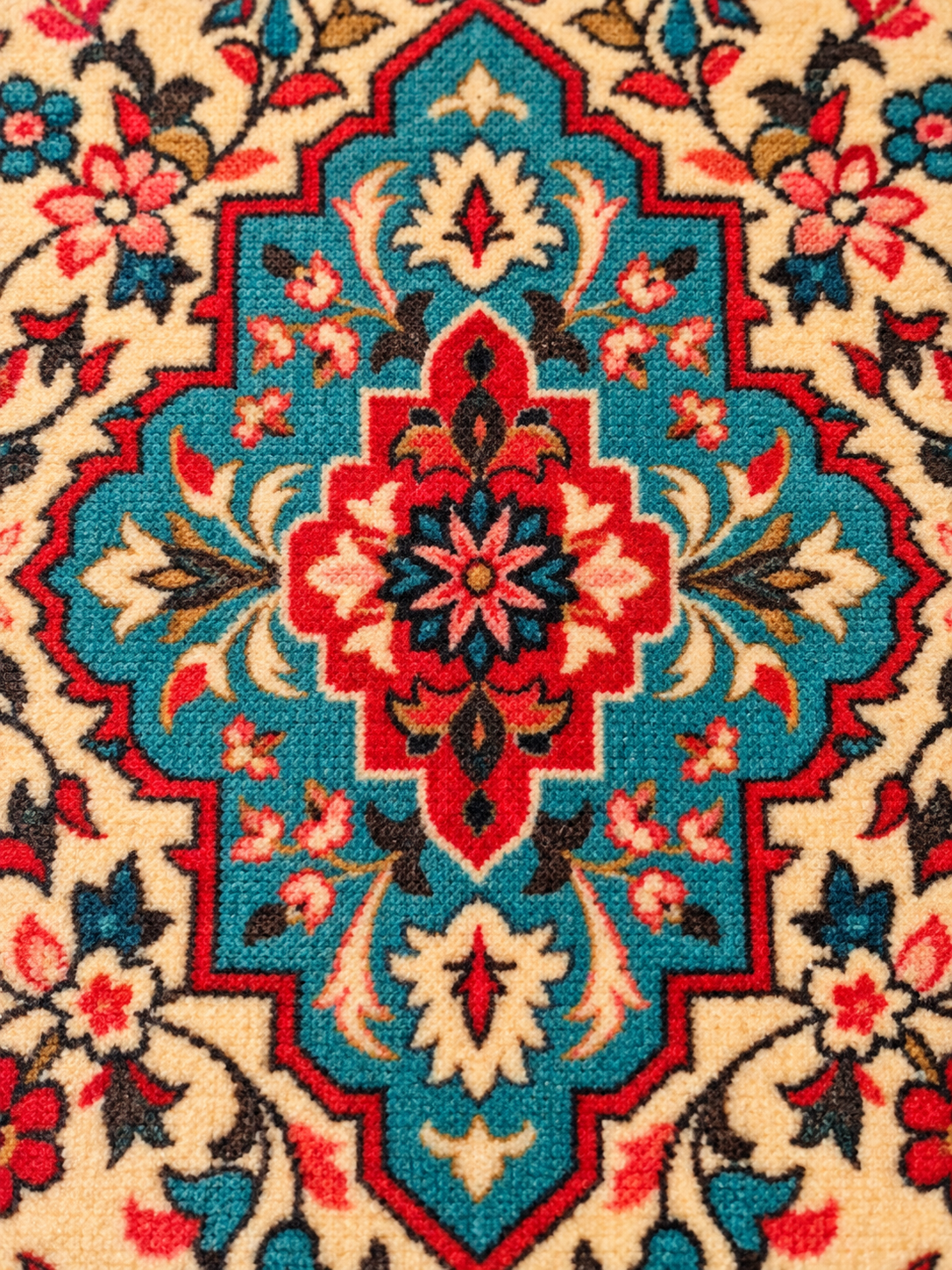 Ruby – Luxury Velvet Rug, Multicolor Traditional Design (LVB-308)