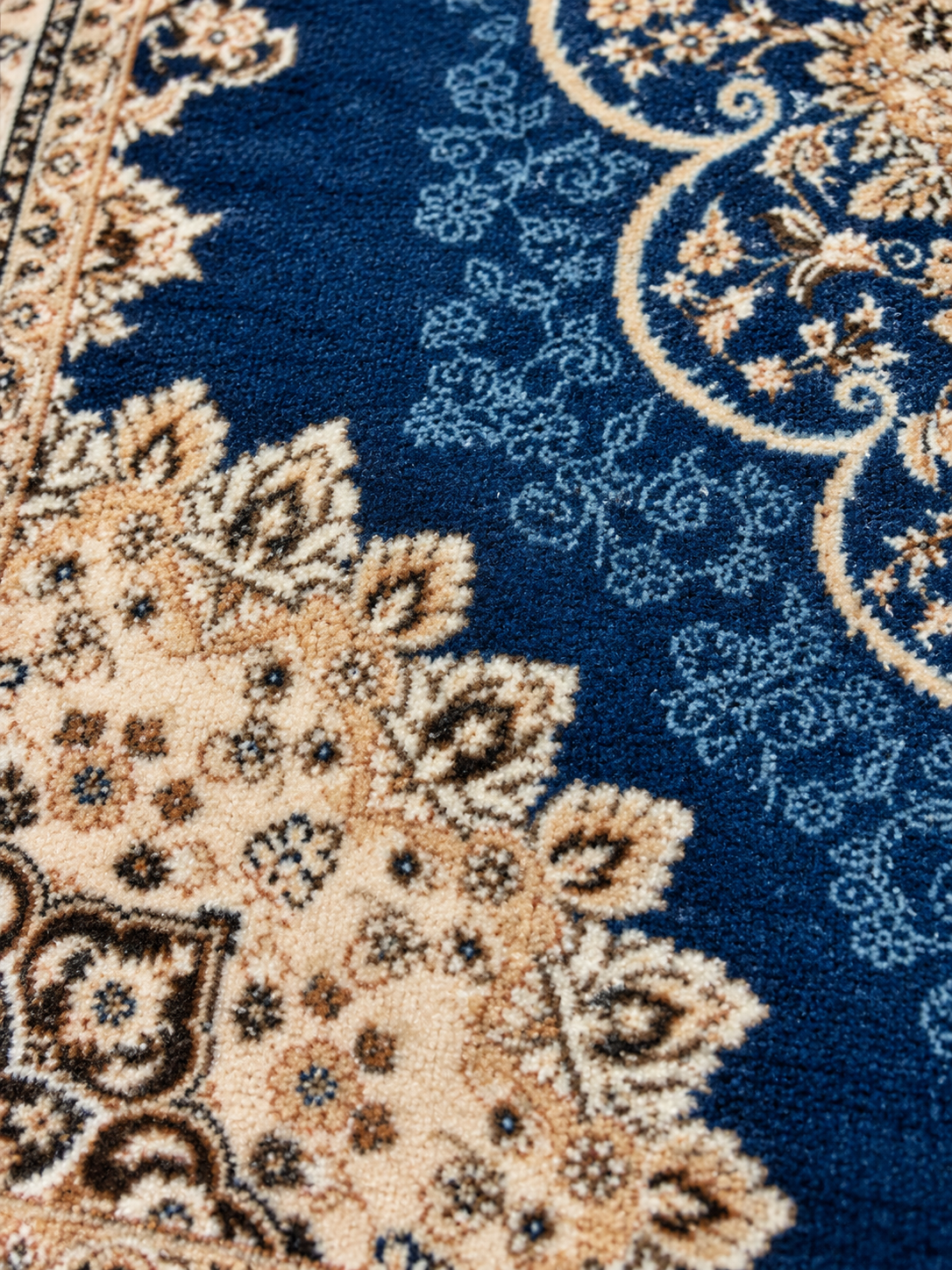 Cobalt – Luxury Velvet Rug, Royal Blue & Cream Traditional Design (LVB-306)