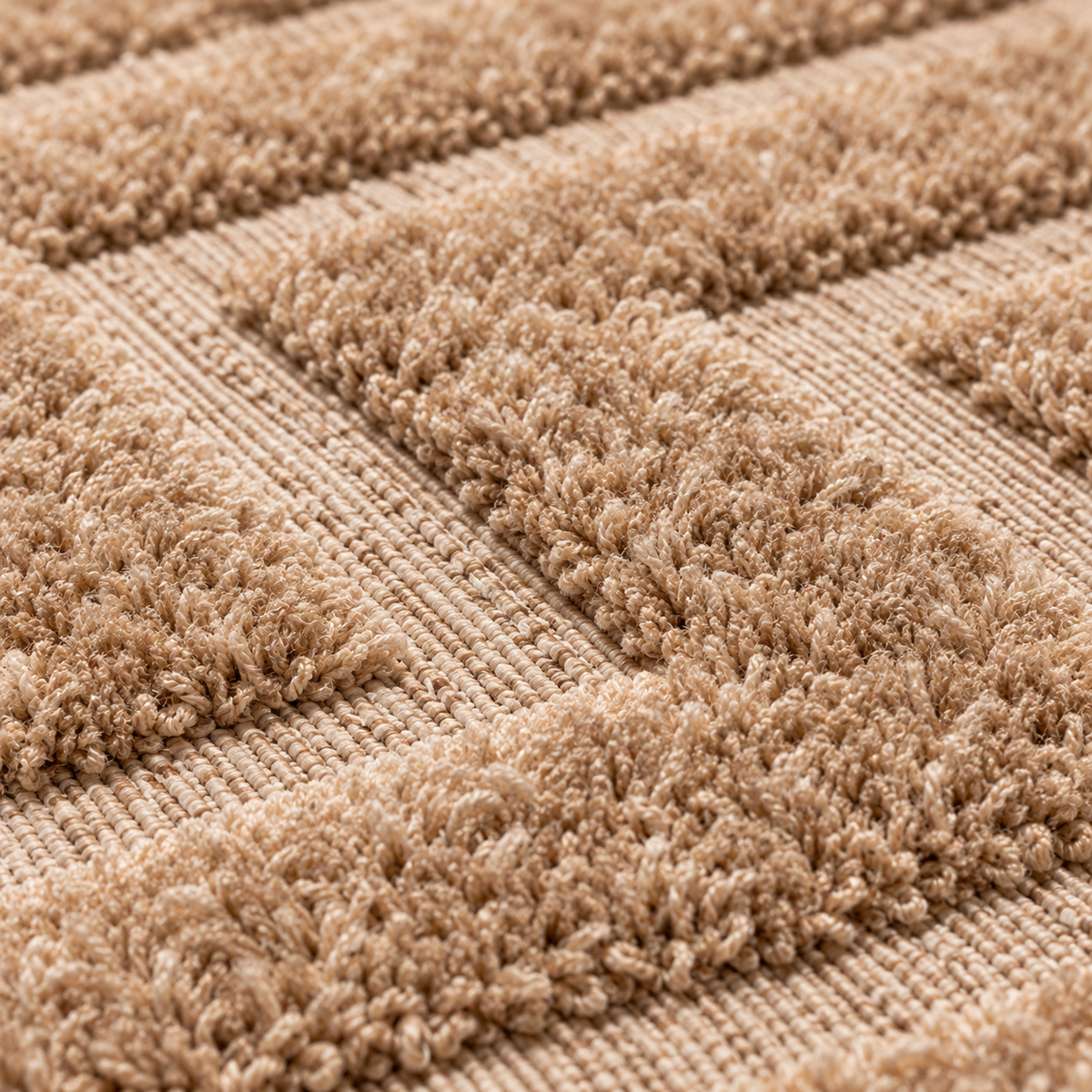 Plush Shaggy Matrix Pattern Rug – Beige