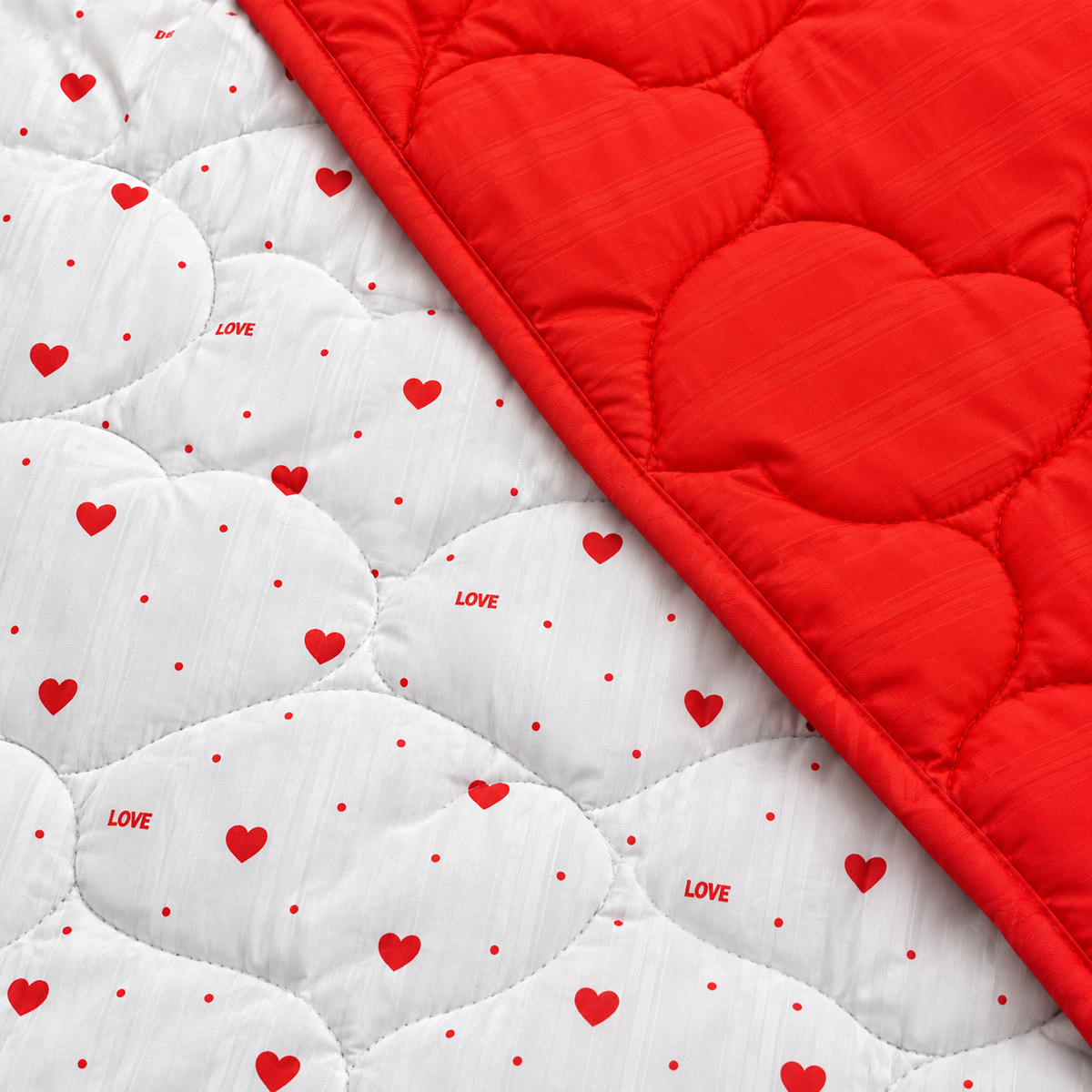 Sweetheart Love 4-Piece Reversible Comforter Set